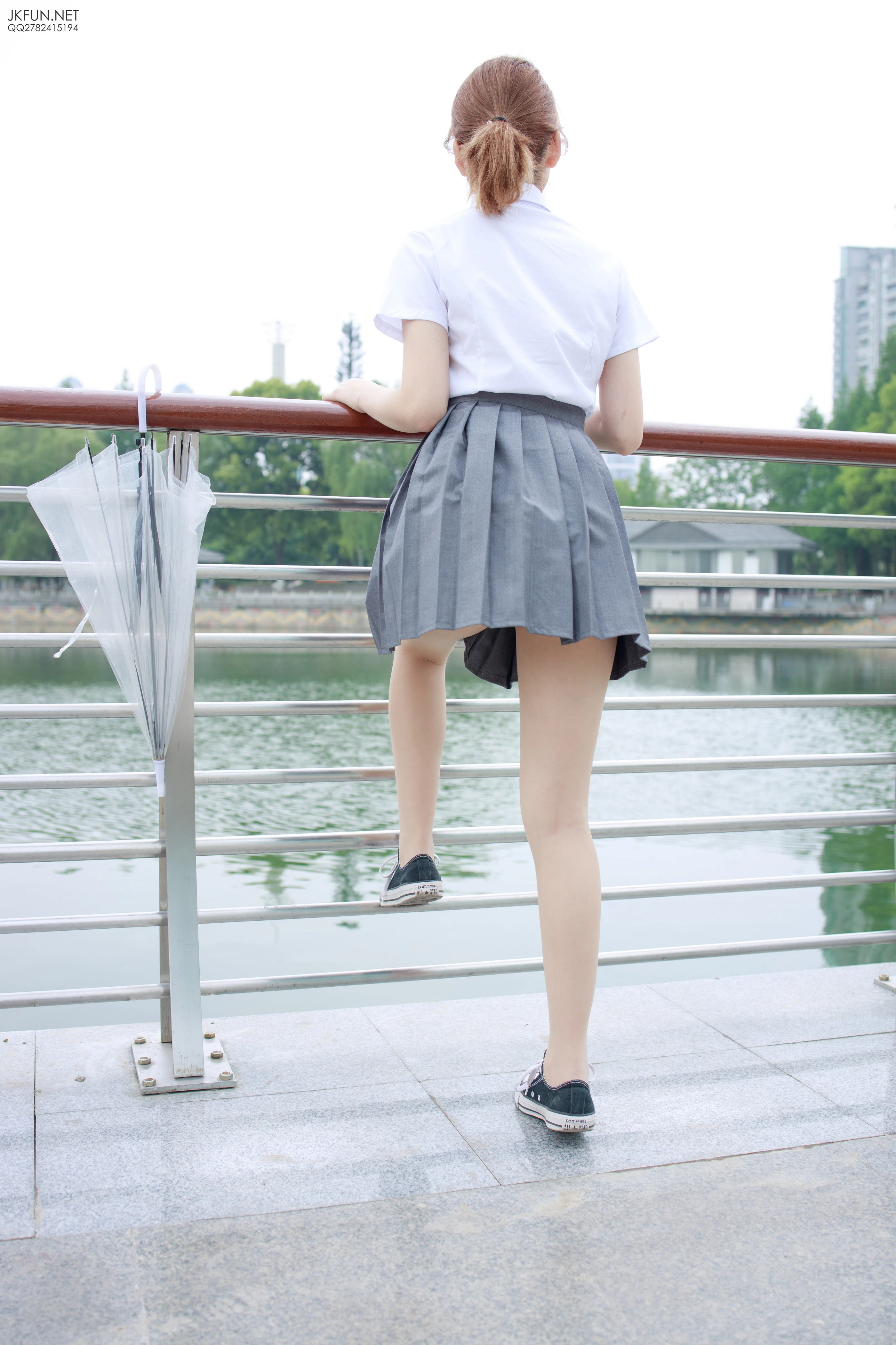 森萝财团 [JKFUN-005] 卉子 10D肉丝 [116P 1V]插图3